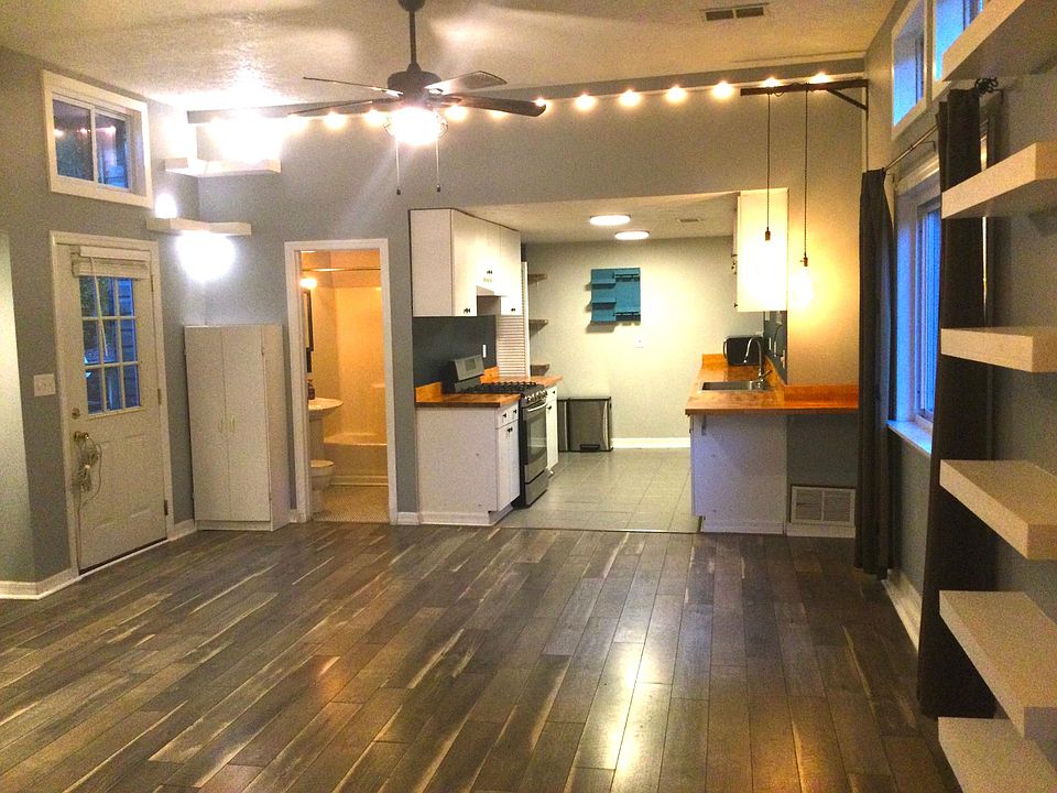Living room (looking into kitchen)