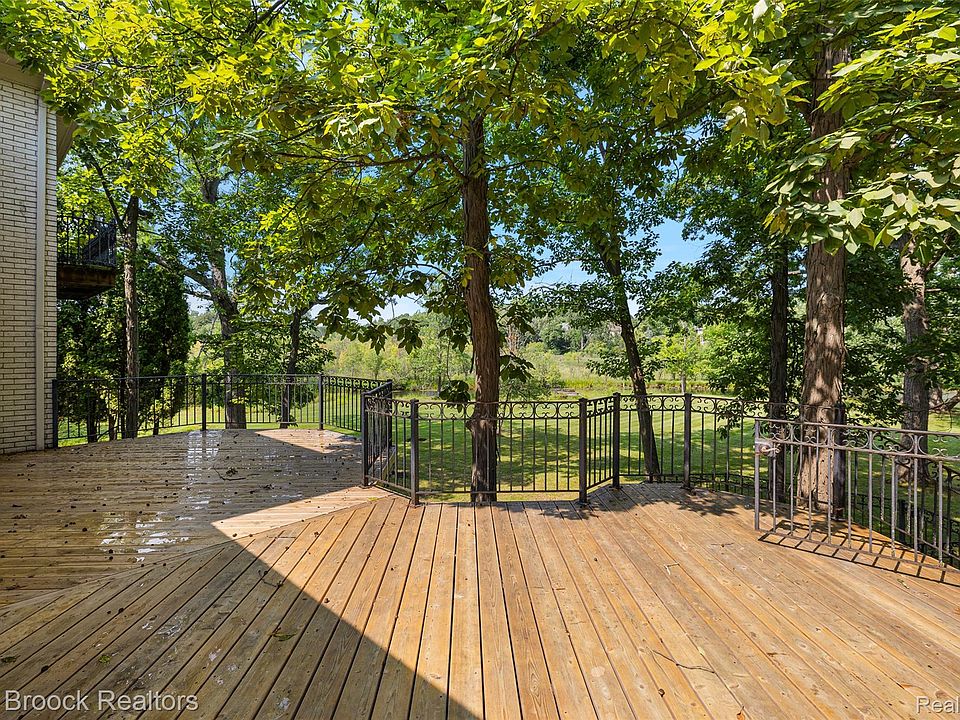 1574 Indianwood Ct, photo 21