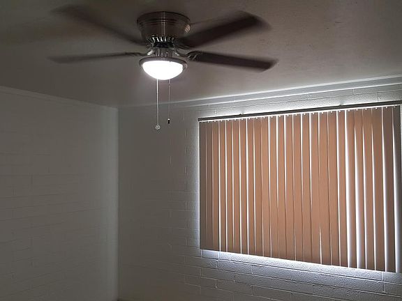 5th image of 1123 E Sierra Vista Dr