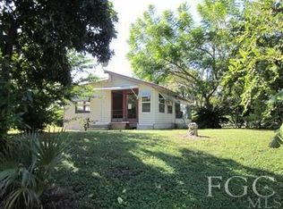 1116 W Anchor Ln, Moore Haven, FL 33471