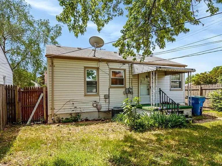7003 Continental Ave — Photo 10