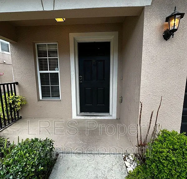 2825 Cliffe Ct — Photo 35