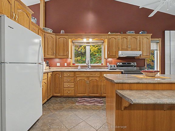 5th image of 188 Paradis Rd