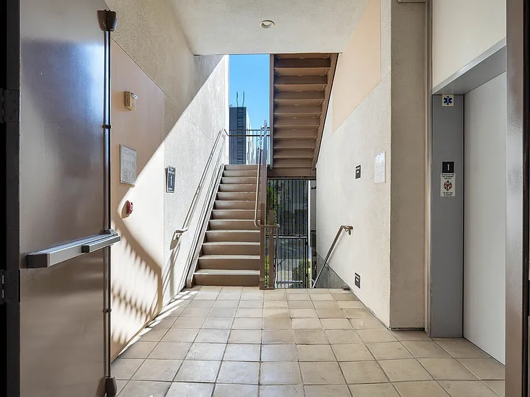 12411 Pacific Ave #101 — Photo 4