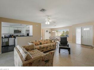 3301 Country Club Blvd, Cape Coral, FL 33904