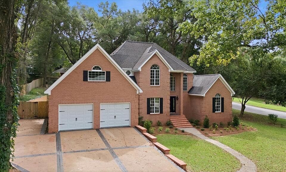 1st image of 100 Mulberry Ct