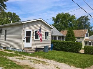 2153 8th St, East Moline, IL 61244