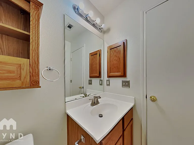 4611 Echo Lake Dr — Photo 14