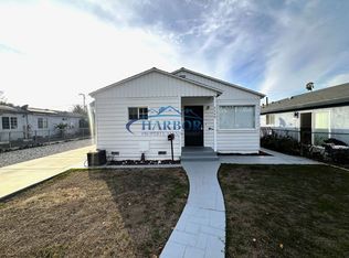 2449 Seabright Ave, Long Beach, CA 90810