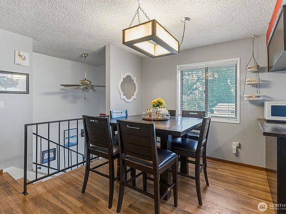 5th image of 2326 Cedar Place
