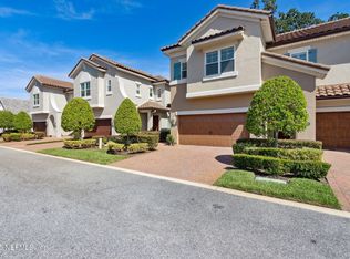 1387 Sunset View Ln, Jacksonville, FL 32207