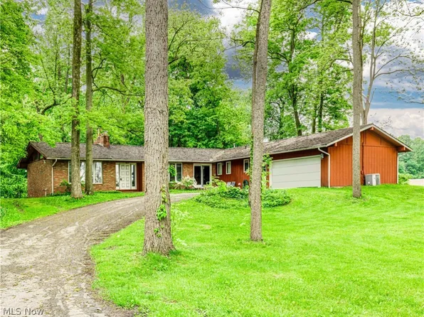 4674 Walena Dr, Medina, OH 44256