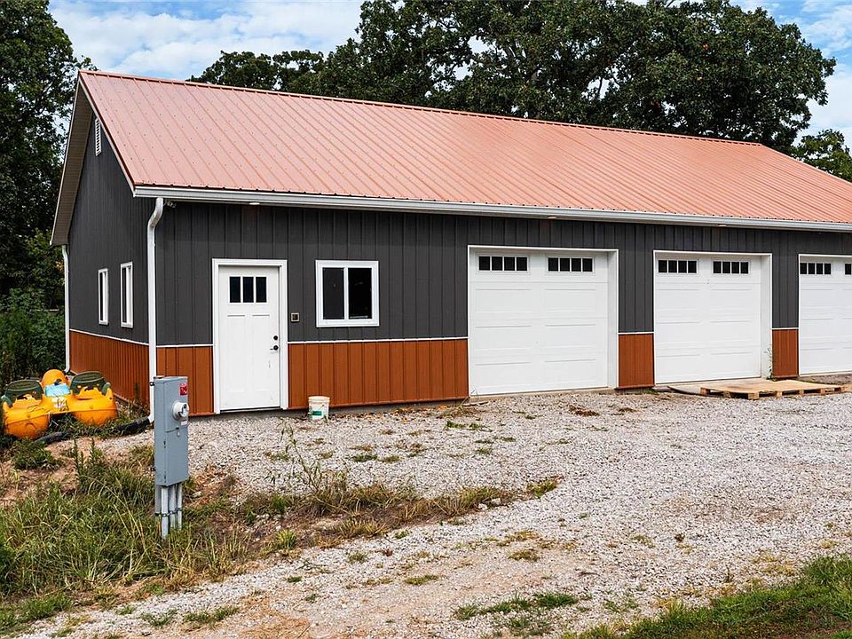 12783 Route 16, Shipman, IL 62685 Zillow