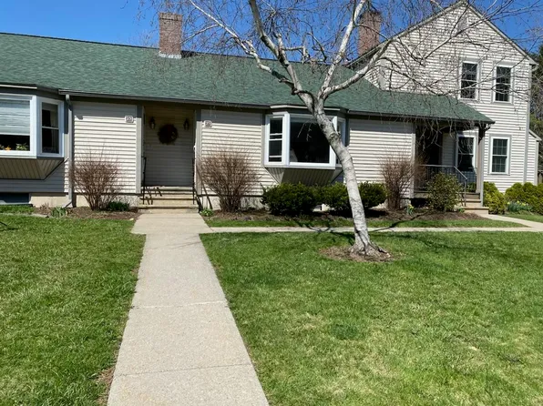 25 Evergreen Lane, Middlebury, VT 05753