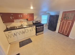 3617 27th St, Kenosha, WI 53144