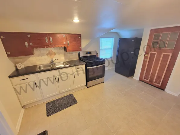 3617 27th St, Kenosha, WI 53144