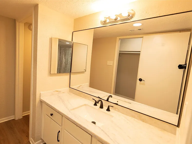 2021 Spenwick Dr #624 — Photo 14