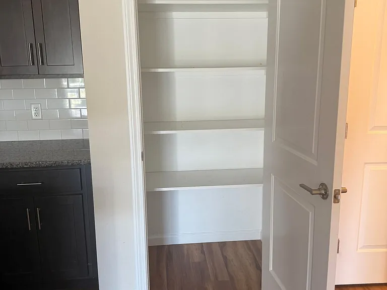 301 Main St #28 — Photo 9