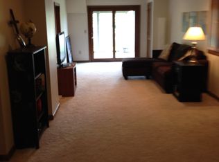 6125 Deeside Dr, Dublin, OH 43017