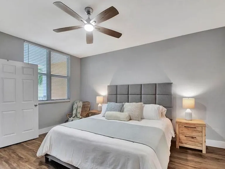 804 E Windward Way #316 — Photo 19