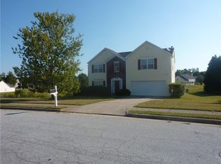 308 Springmoor Ln, Loganville, GA 30052