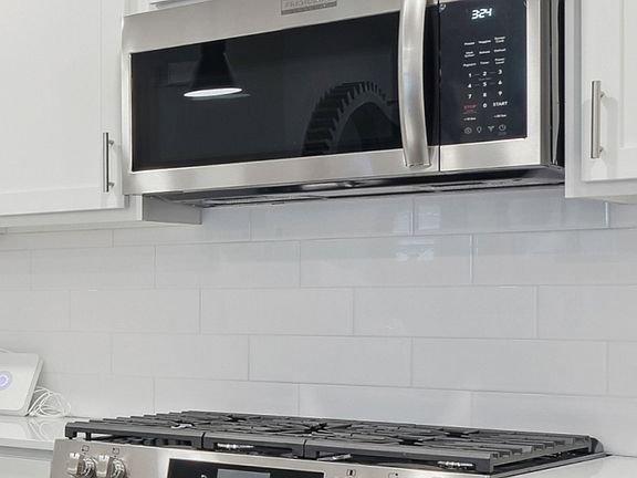 5th image of 23425 Amber Dr