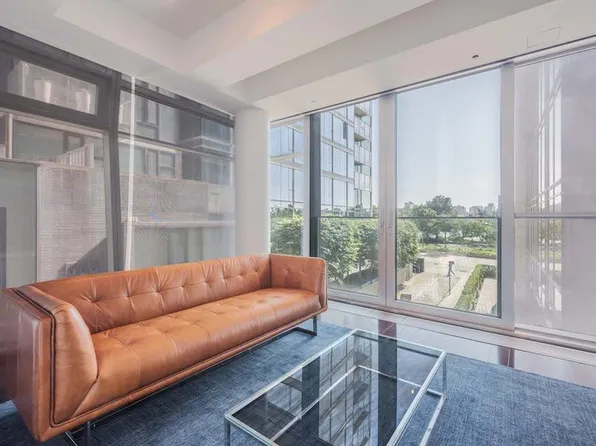 166 Perry Street image 1 of 11