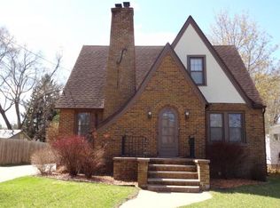 514 E Lake St, Waupaca, WI 54981