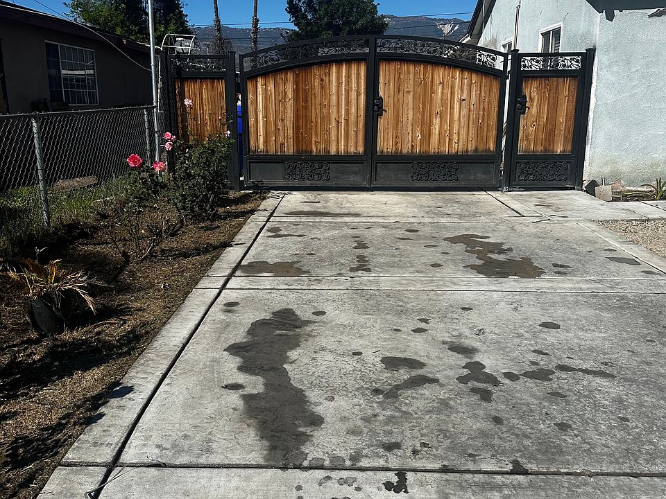 1st image of 25796 Walker St