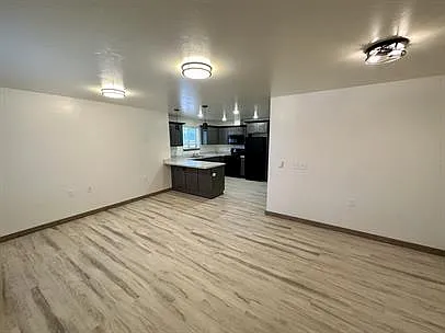 1040 Enterprise Dr #1 — Photo 3