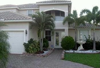 2nd image of 810 SW 191st Ave