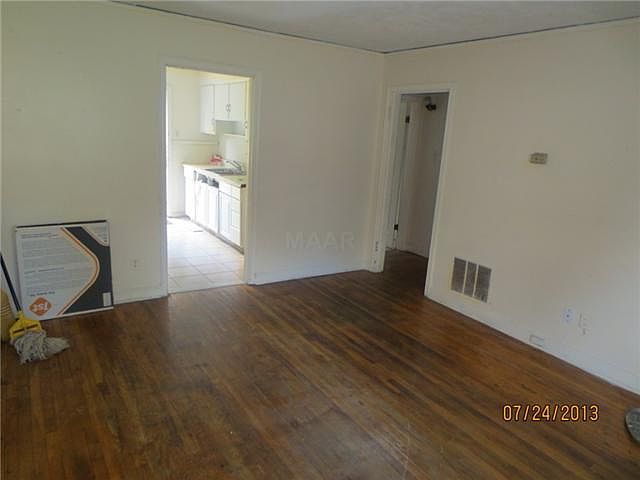 2nd image of 2093 Brookline Rd