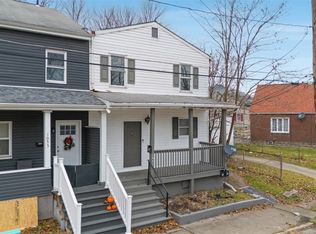 1057 Keene St, Springdale, PA 15144