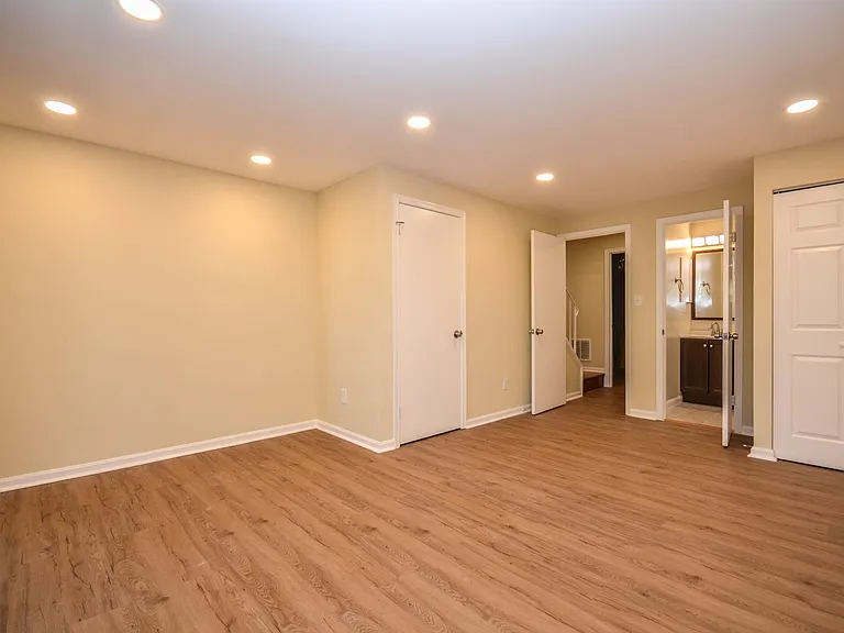 8711 Ravenglass Way — Photo 27