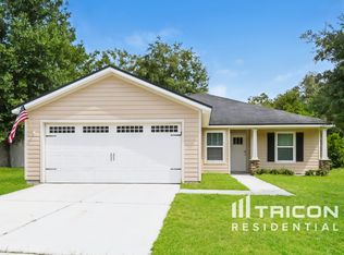 4537 Glendas Meadow Dr, Jacksonville, FL 32210