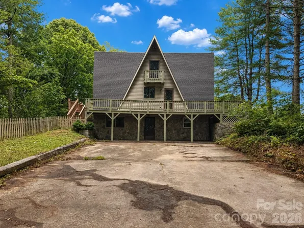 3555 Majestic View Pl, Lenoir, NC 28645