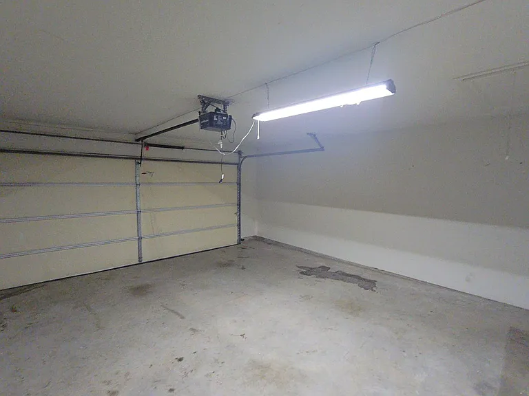 2303 Golden Brandy Ln — Photo 18