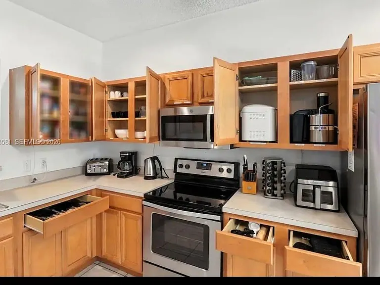 8520 Sunrise Key Dr — Photo 26