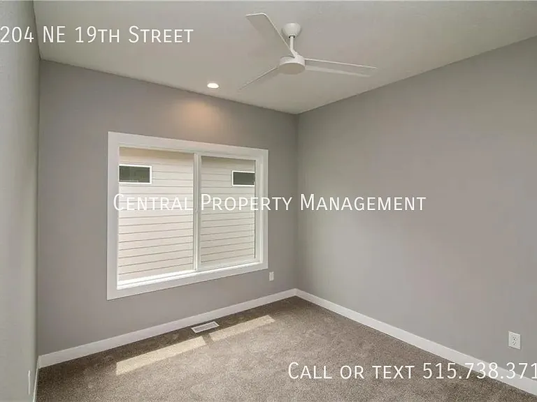 1204 NE 19th St — Photo 15