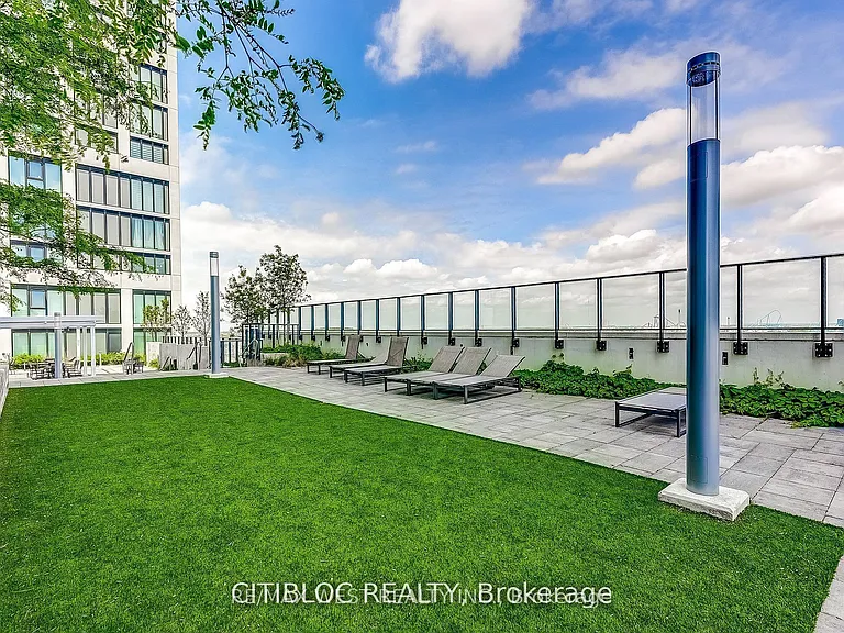 9000 Jane St #1408 — Photo 39