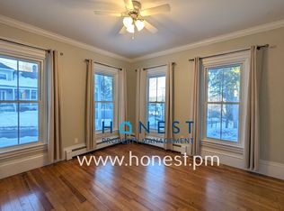 18 Warren St #1, Hallowell, ME 04347
