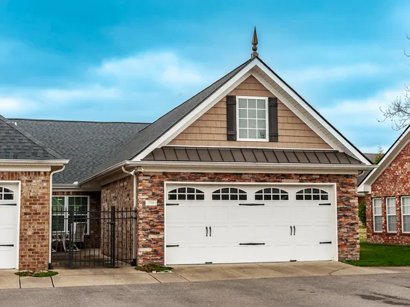 395 Devon Chase Hl Unit 704, Gallatin, TN 37066