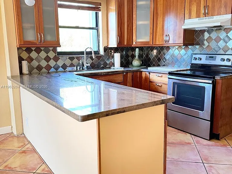 1900 Diana Dr #3C — Photo 5