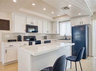 4992 1st St E, Joshua Tree, CA 92252