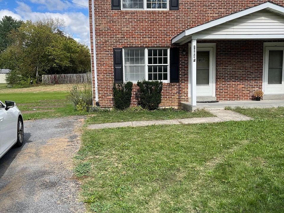 1st image of 1034 Locust St #1034