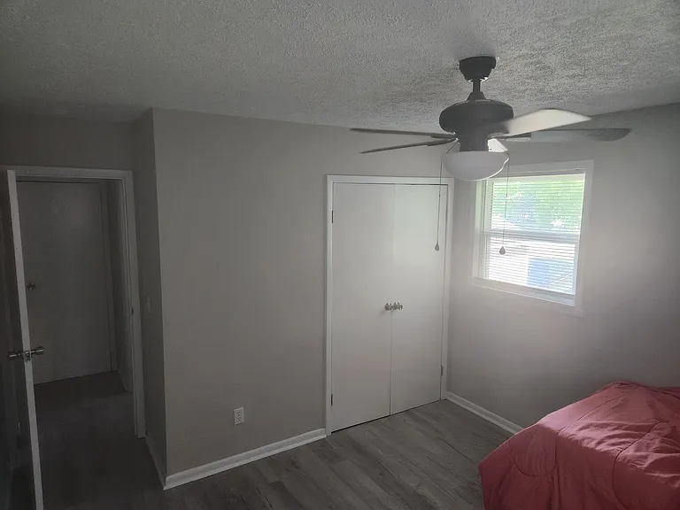 656 W Highland Ave — Photo 20