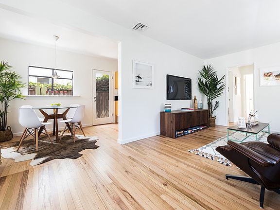 5th image of 1312 Cabrillo Ave