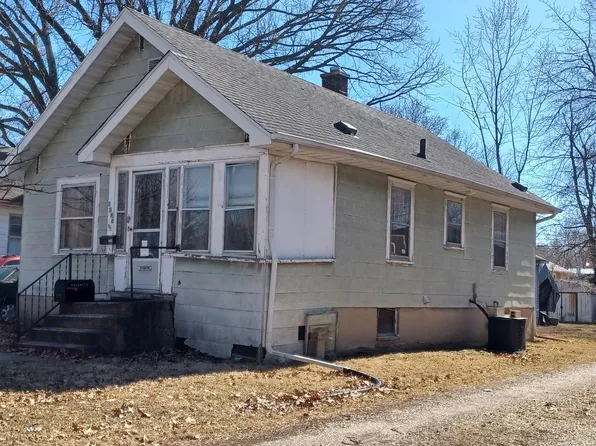 1705 W Church St, Champaign, IL 61821