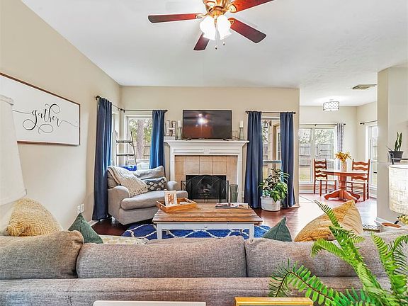 4th image of 19410 Pinewood Bluff Ln