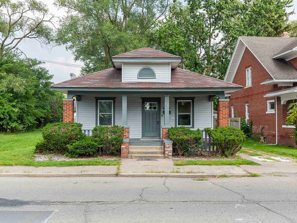 1st image of 810 N Olive St